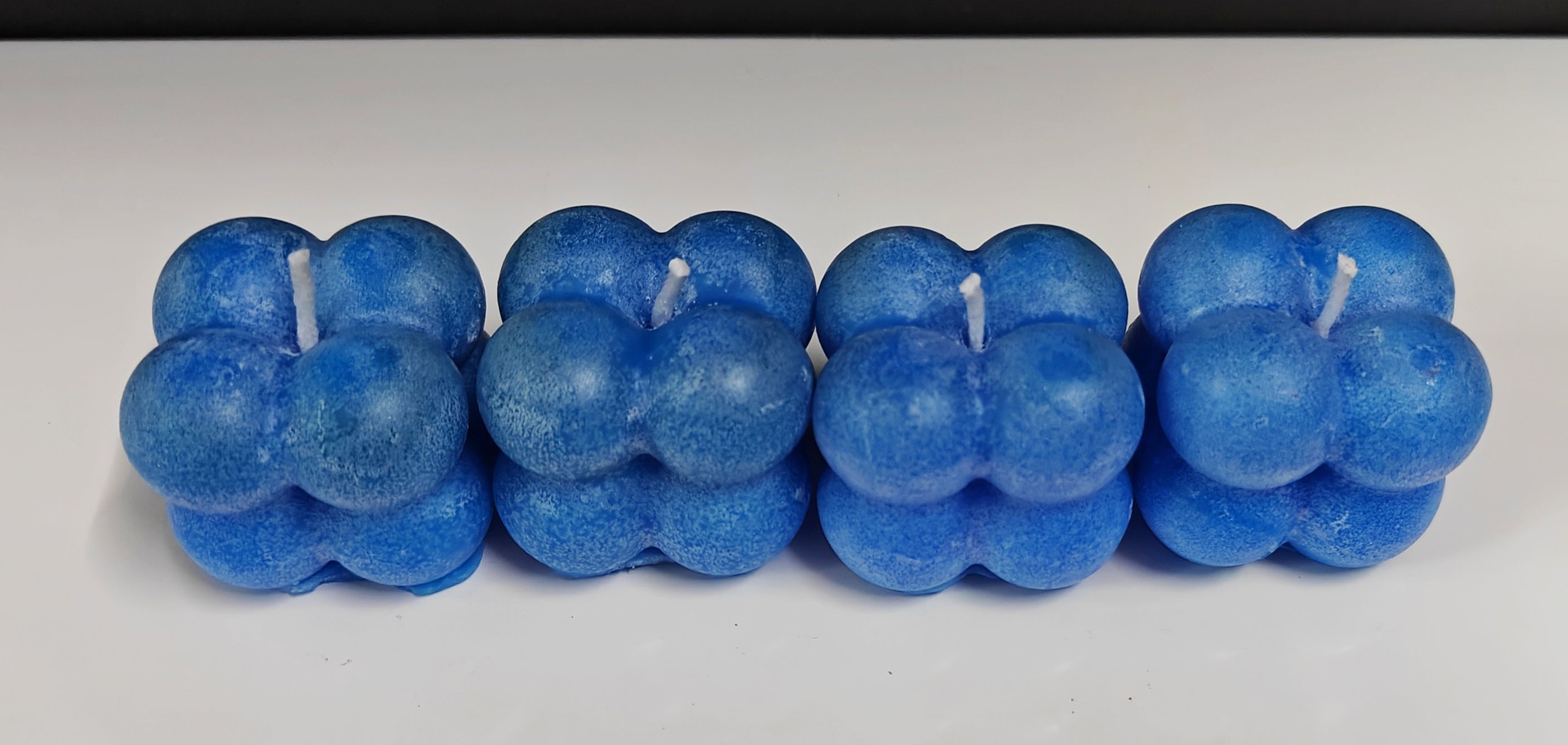 vegan blue bubble candle